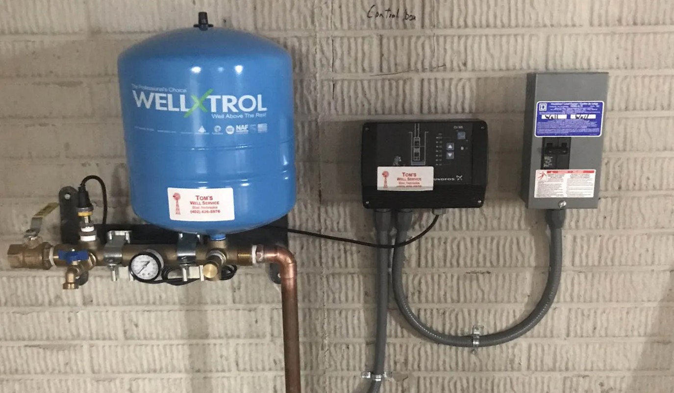 Pump services equipment for Tom's Well Service featured services